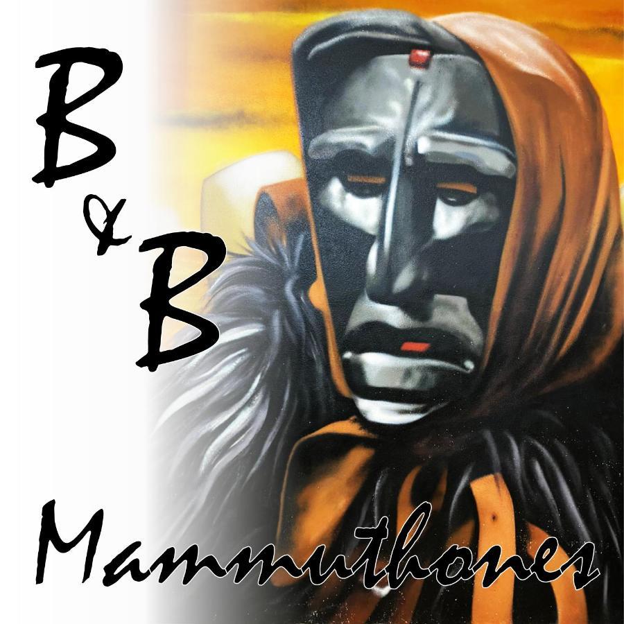 Bed & Breakfast Mamuthones