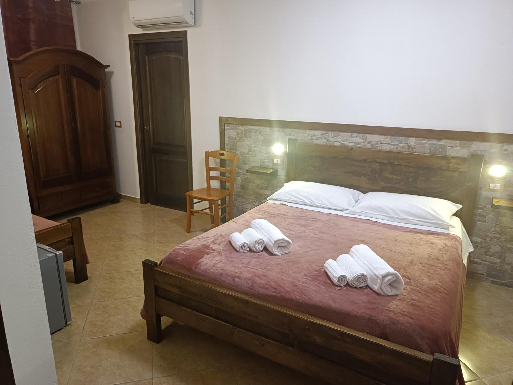 Mamuthones Bed & Breakfast